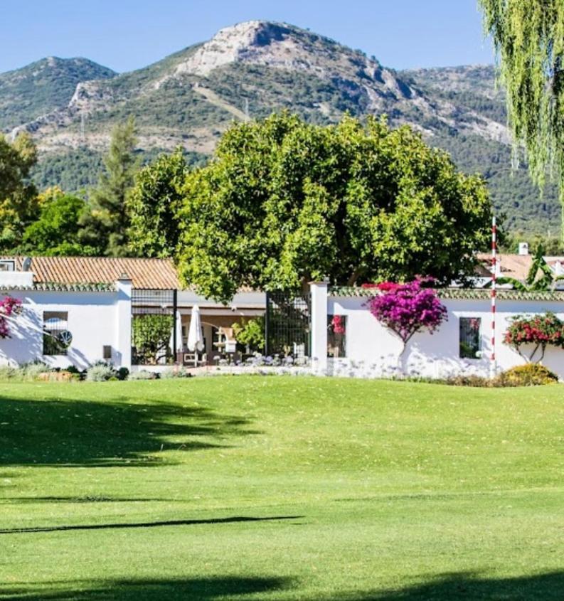 Апартаменти Casa-De-Golf Алаурін-де-ла-Торре Екстер'єр фото