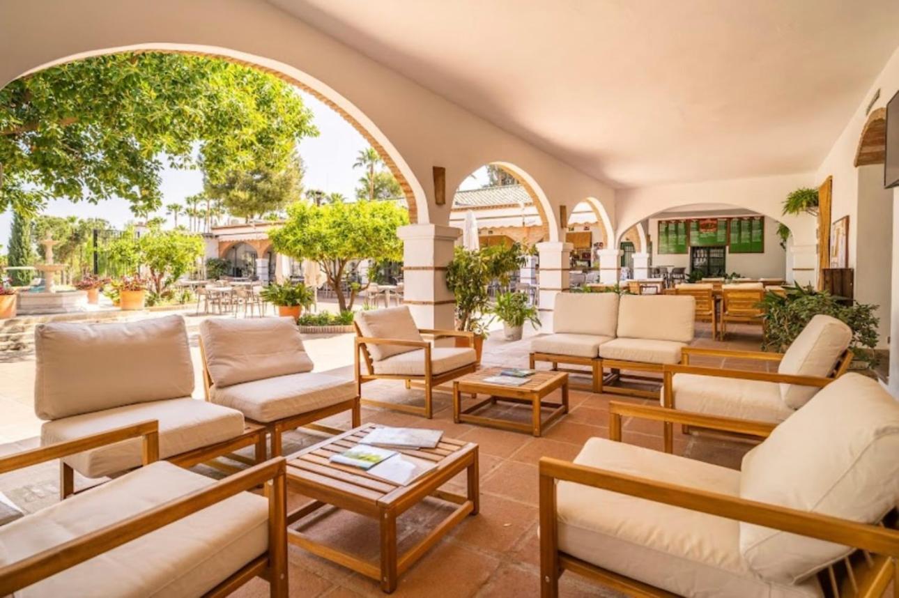 Апартаменти Casa-De-Golf Алаурін-де-ла-Торре Екстер'єр фото